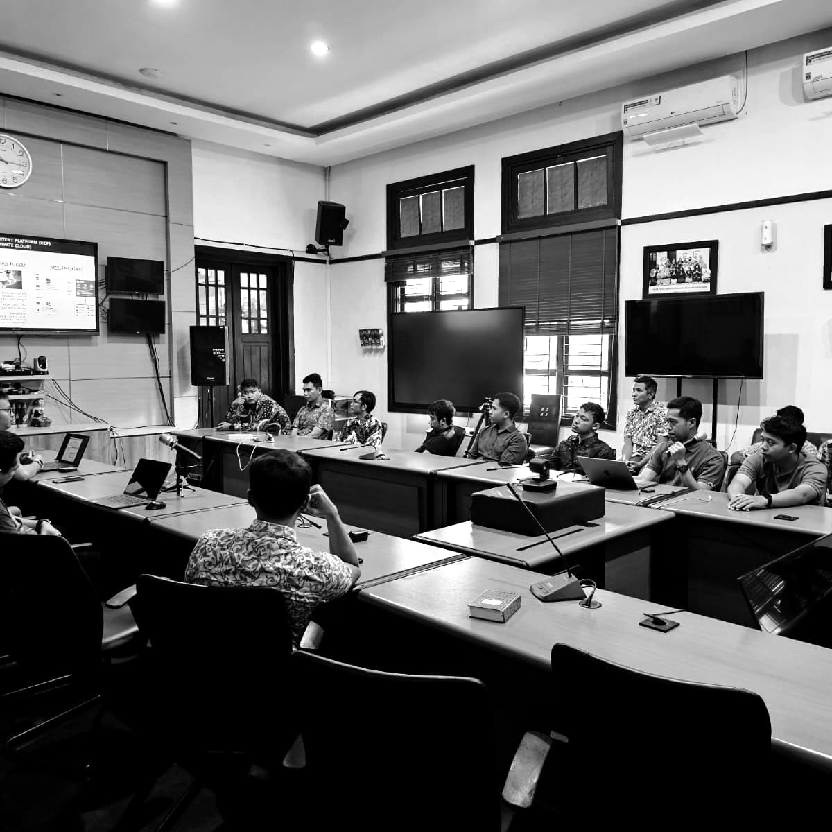 SOLUTION PROVIDER FOR SAFETY AND DEFENSE